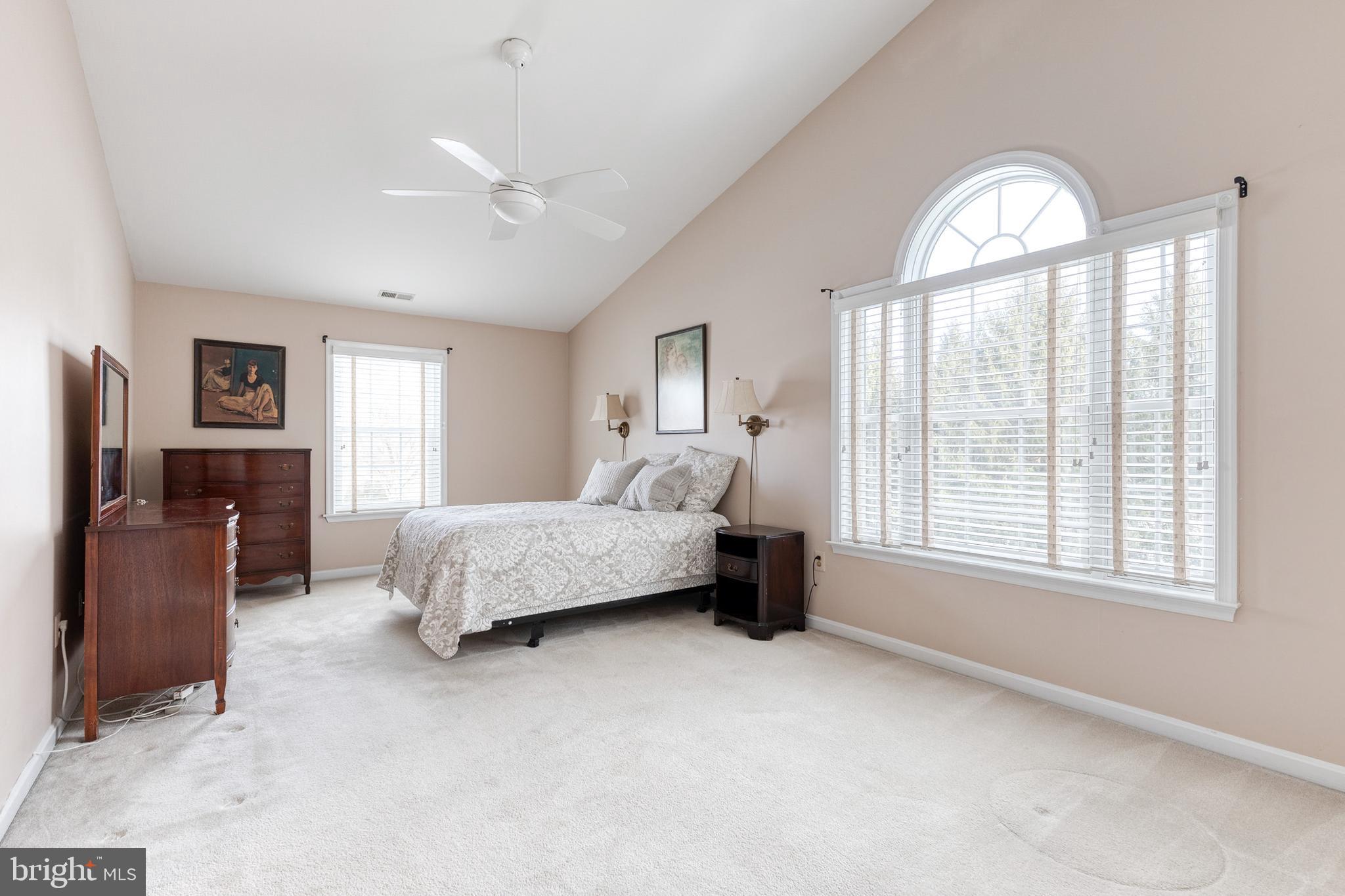 10 DORSET HILL COURT