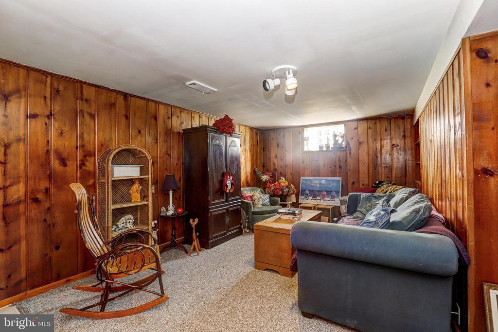 1626 PICKETT ROAD