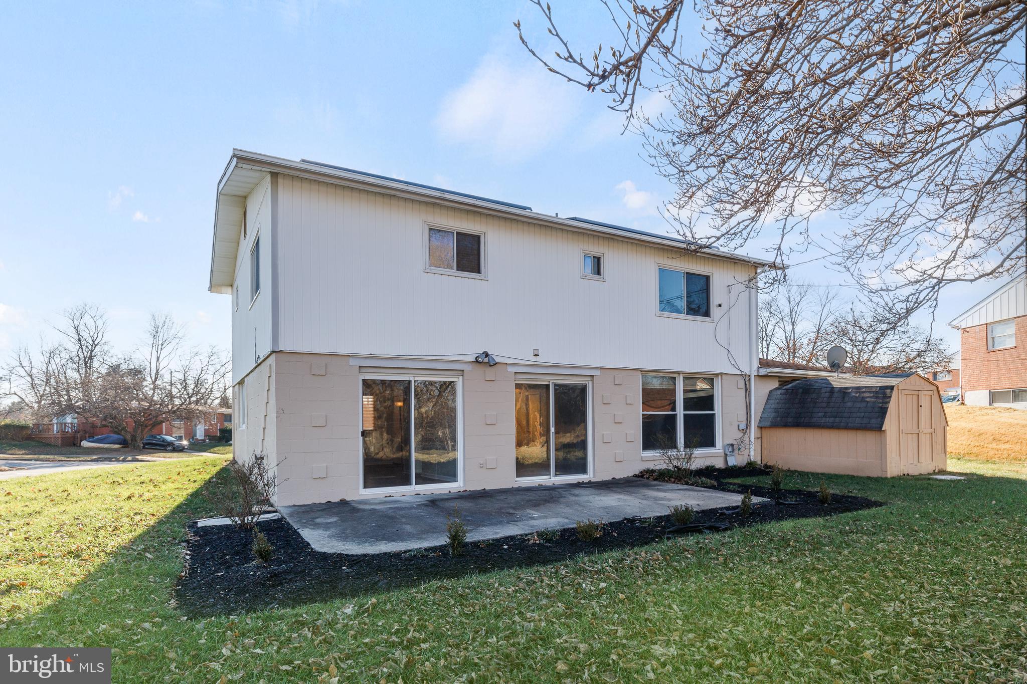 900 PAINTED POST ROAD