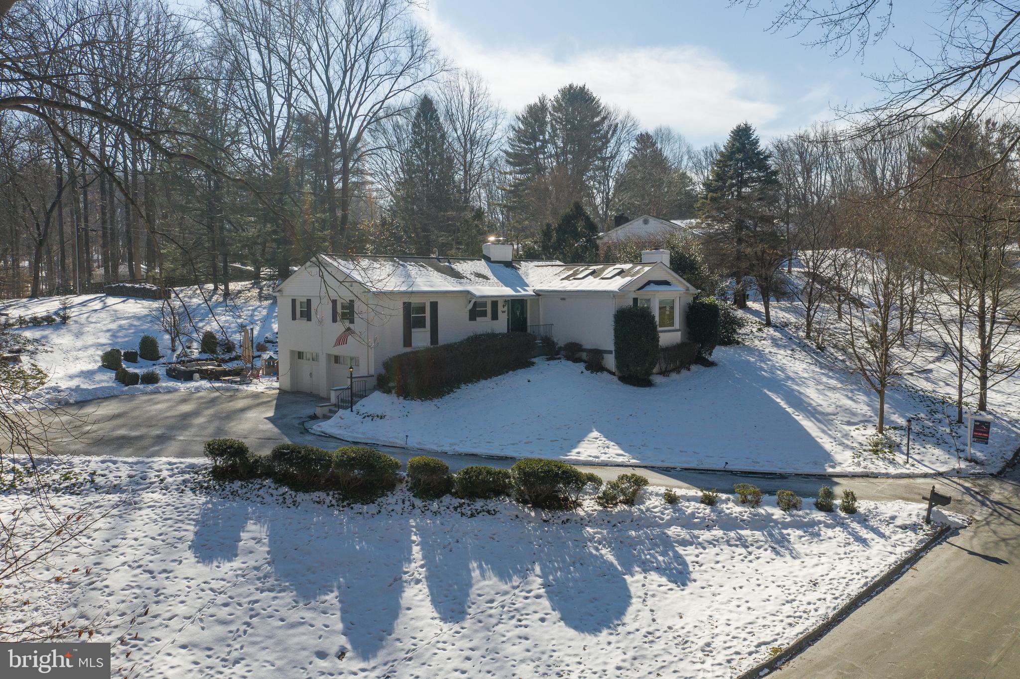 1021 TIMBER TRAIL ROAD