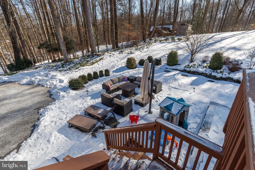 1021 TIMBER TRAIL ROAD
