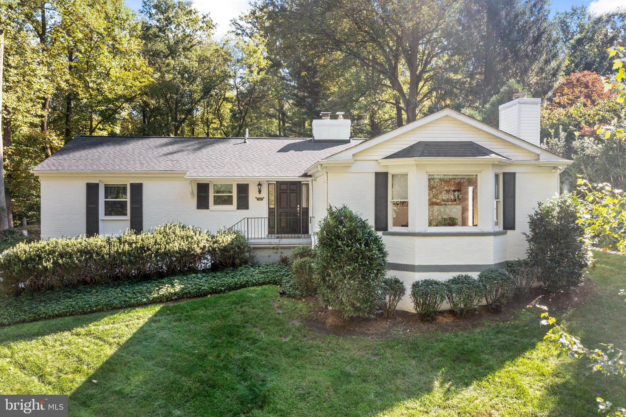 1021 TIMBER TRAIL ROAD