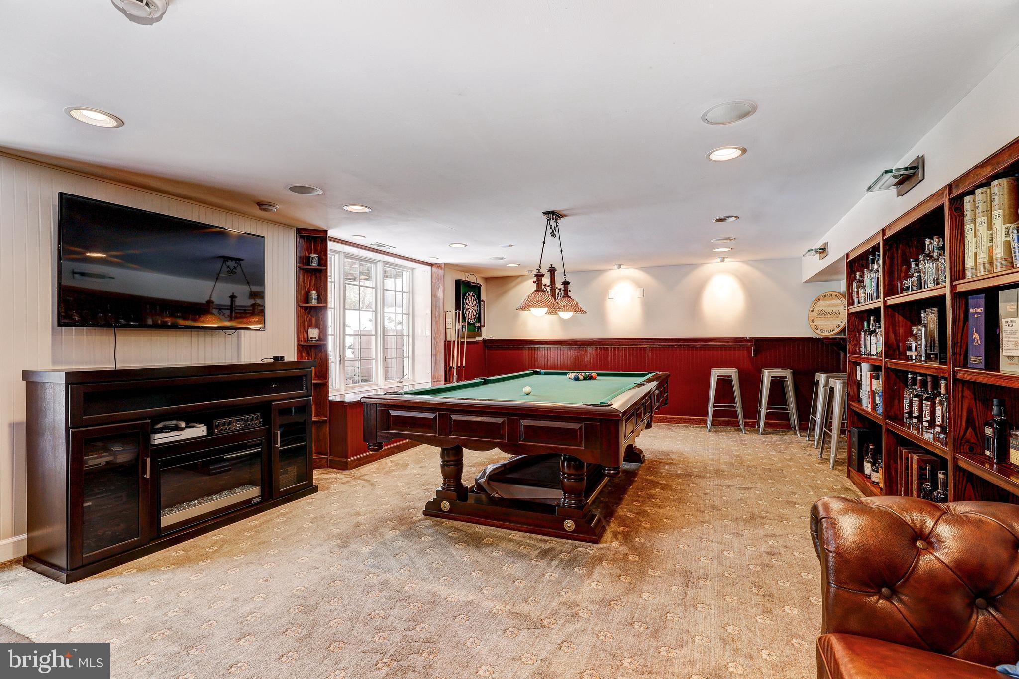 1021 TIMBER TRAIL ROAD