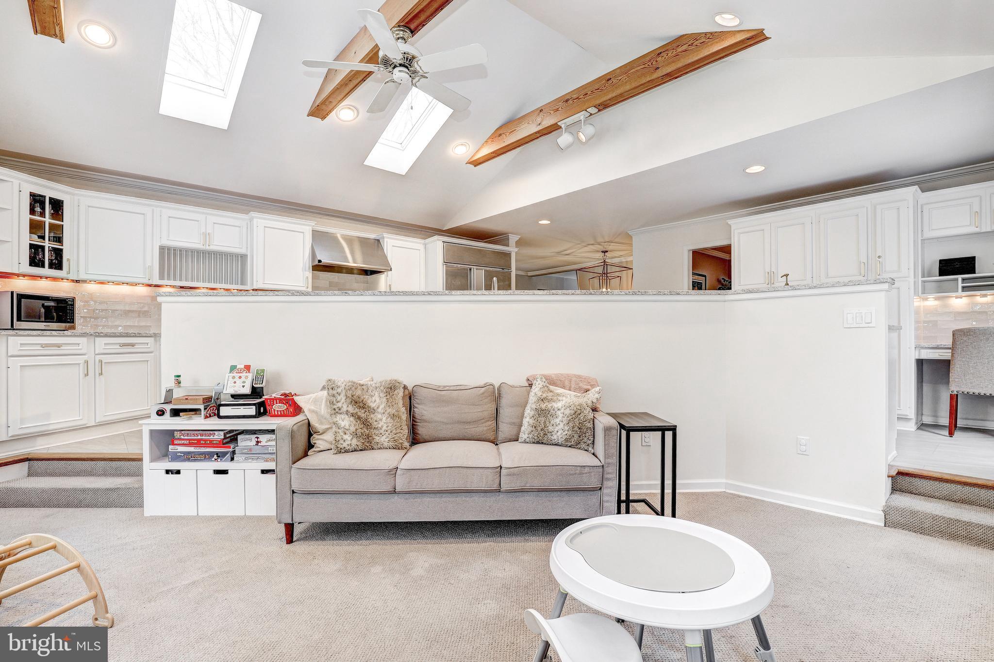 1021 TIMBER TRAIL ROAD