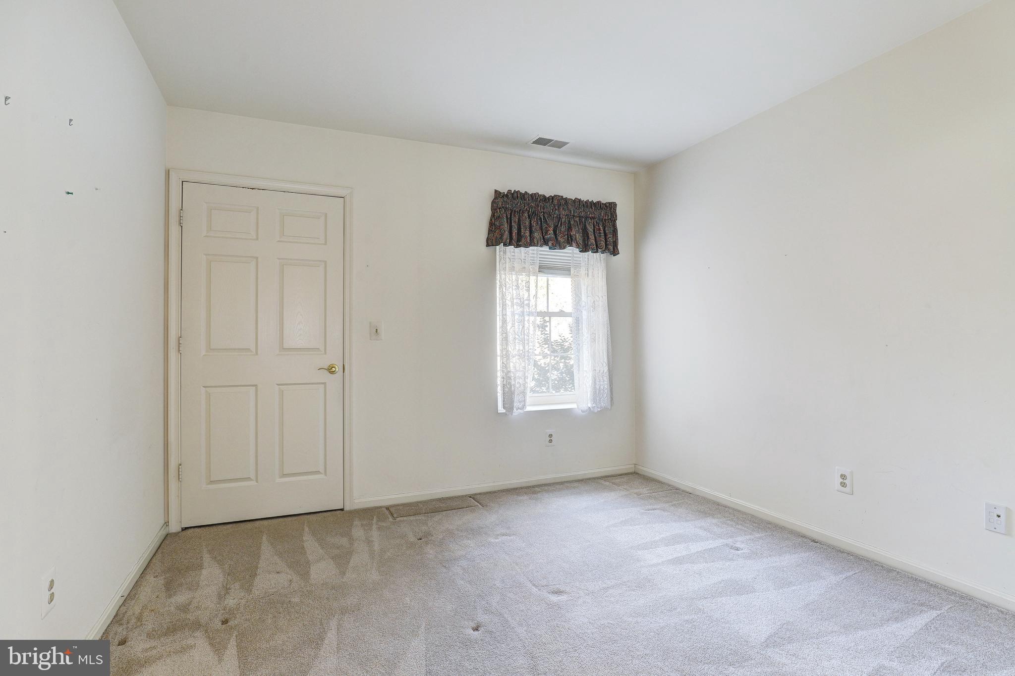 403 PLUMBRIDGE COURT 201