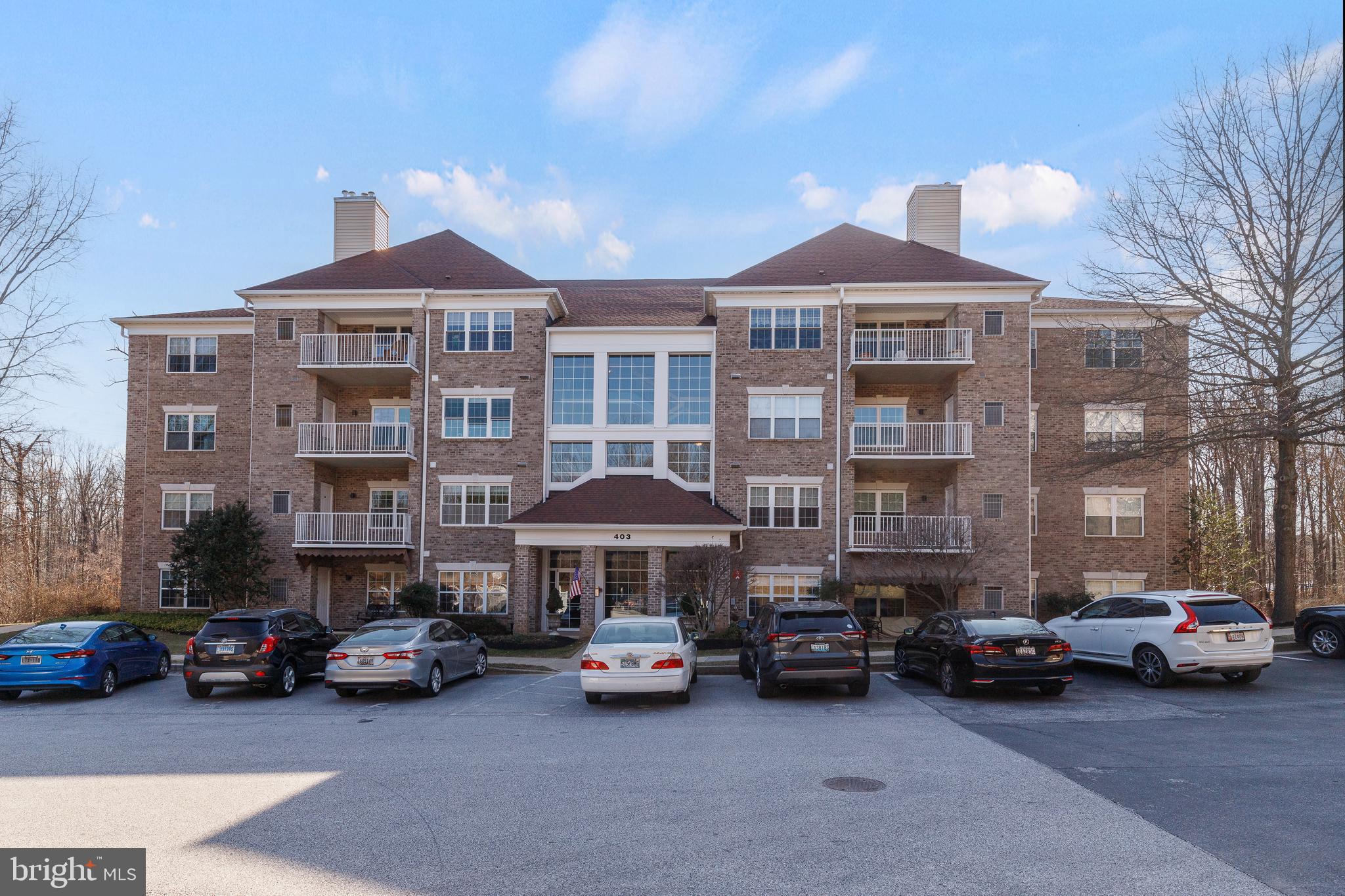 403 PLUMBRIDGE COURT 201