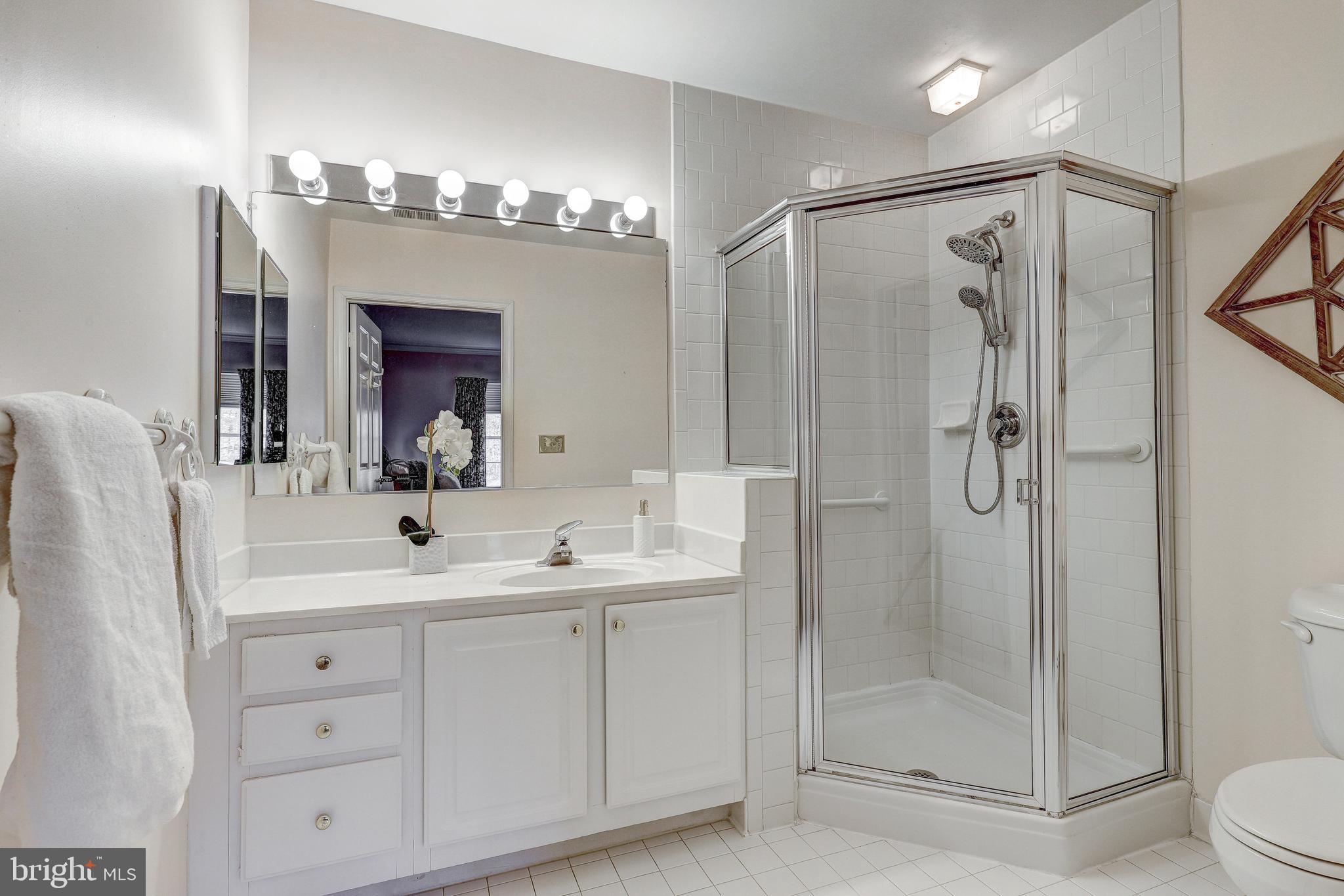 403 PLUMBRIDGE COURT 201