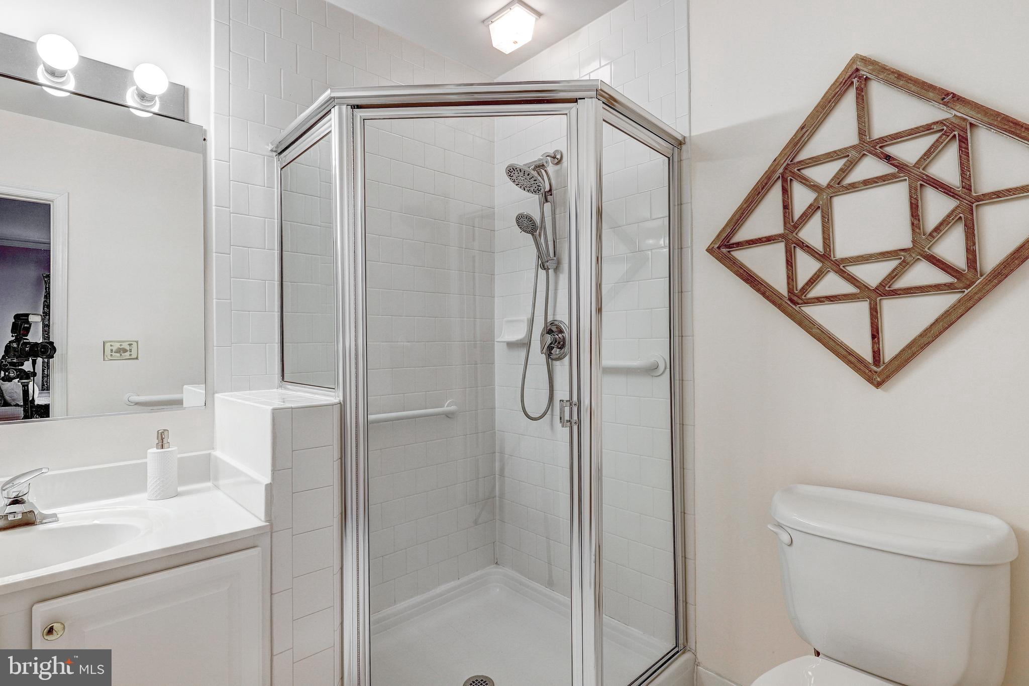 403 PLUMBRIDGE COURT 201