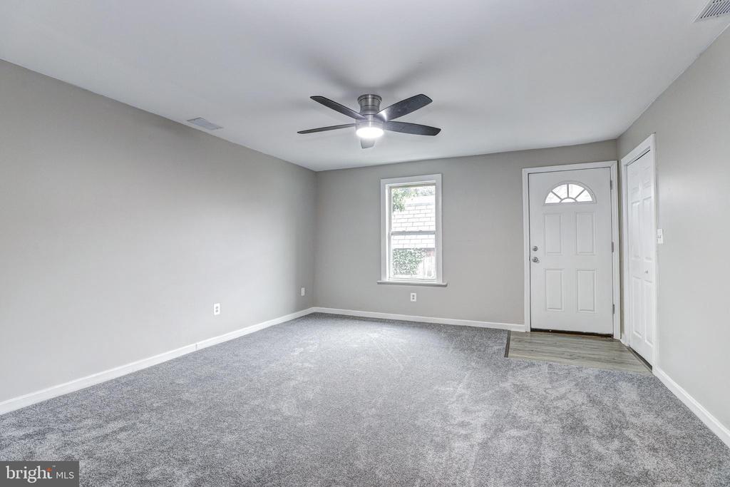 7410 WAYMOUTH WAY