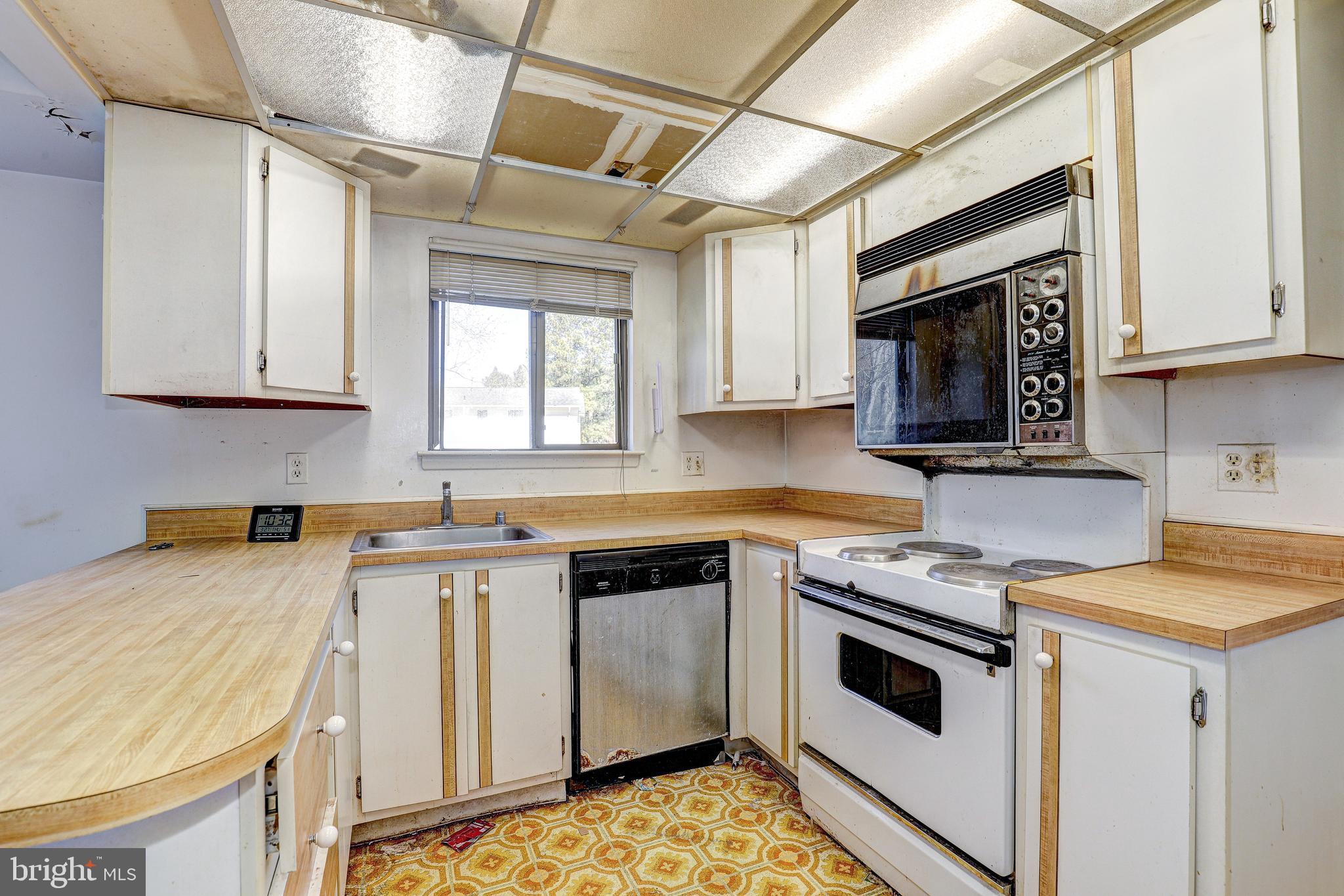 338 BONNIE MEADOW CIRCLE