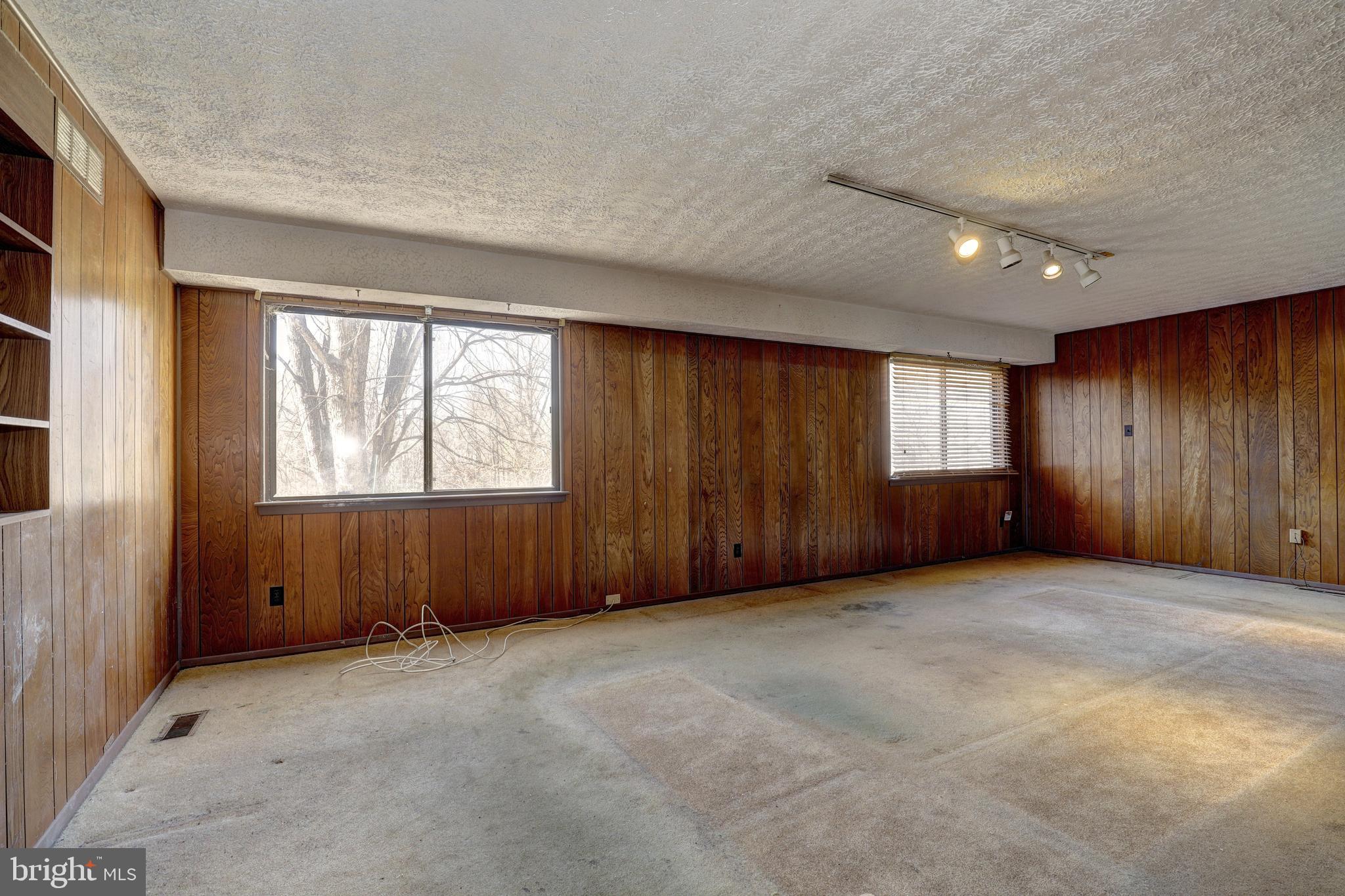 338 BONNIE MEADOW CIRCLE