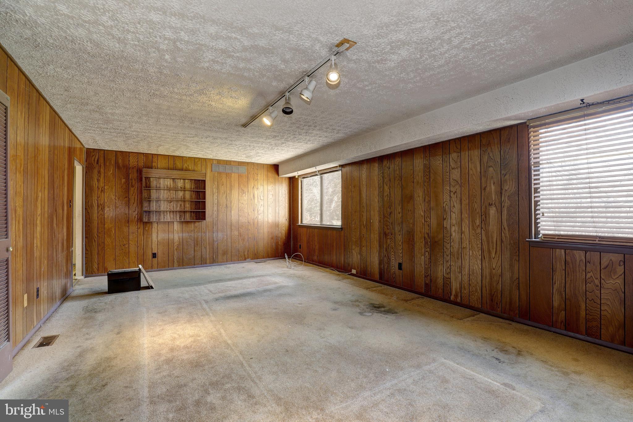 338 BONNIE MEADOW CIRCLE