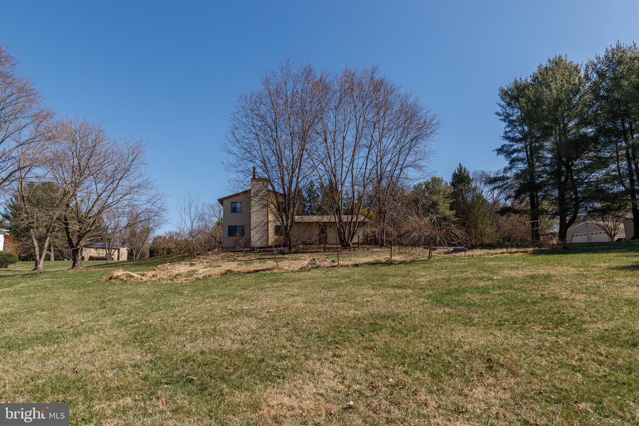 338 BONNIE MEADOW CIRCLE