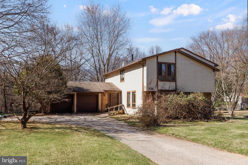 338 BONNIE MEADOW CIRCLE