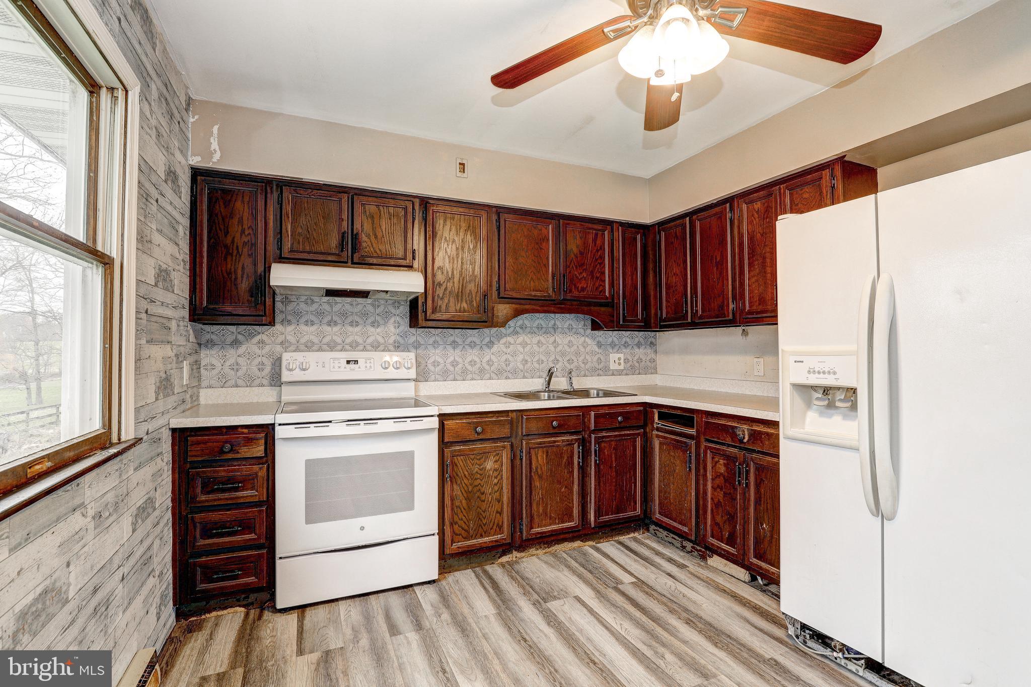 19634 GRAYSTONE ROAD