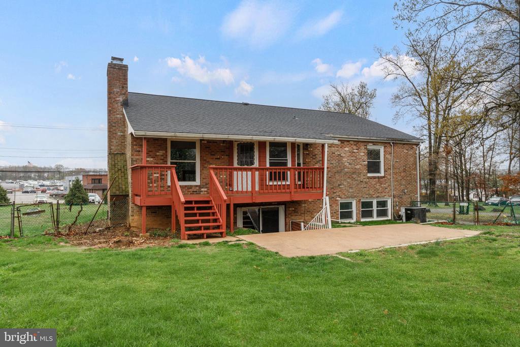 9812 PHILADELPHIA ROAD