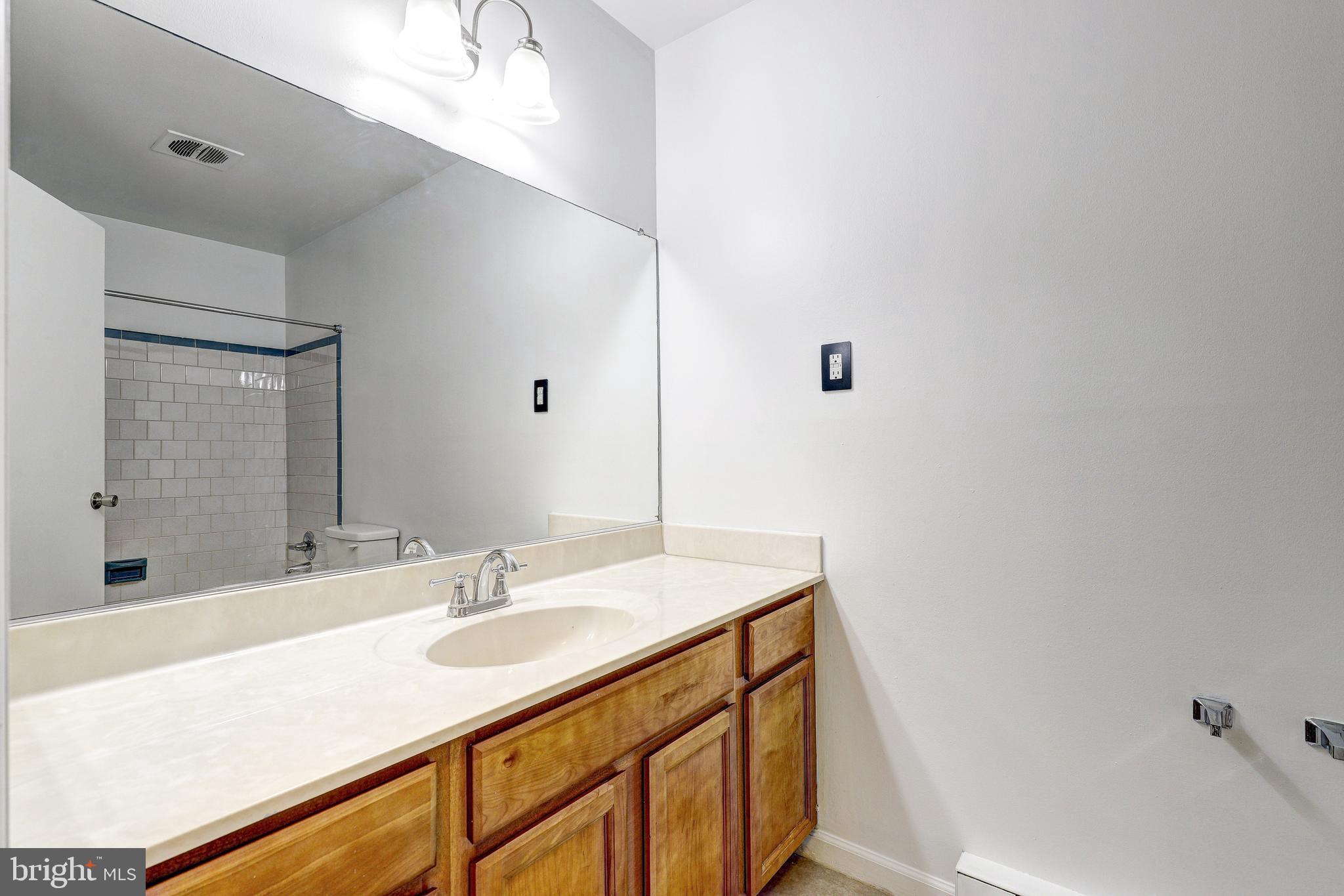 9812 PHILADELPHIA ROAD