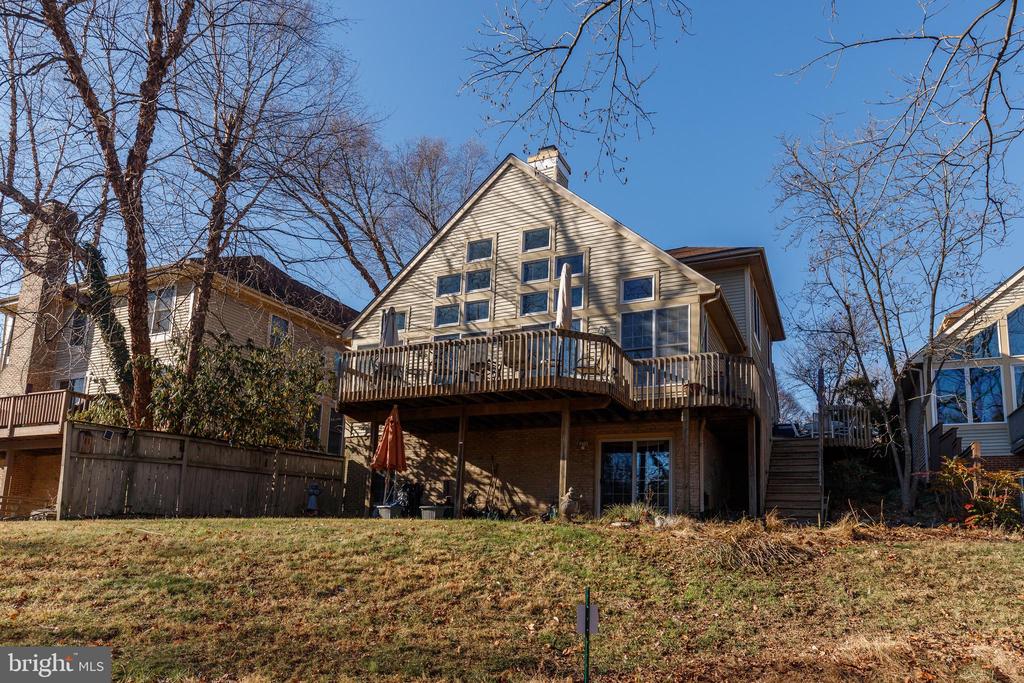38 STAGS LEAP COURT