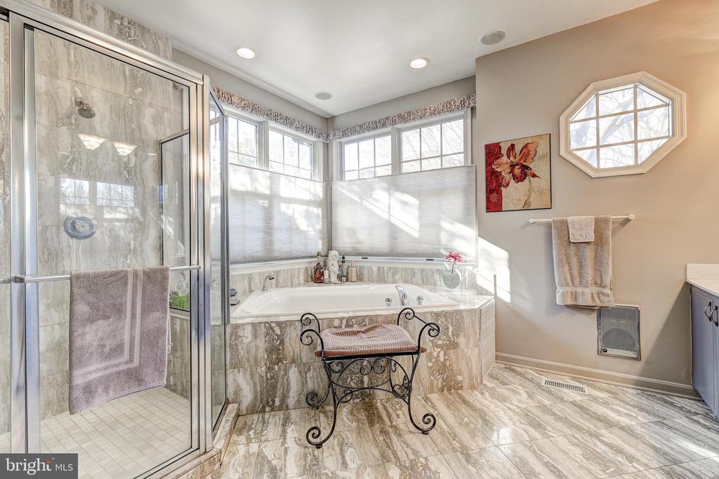 38 STAGS LEAP COURT