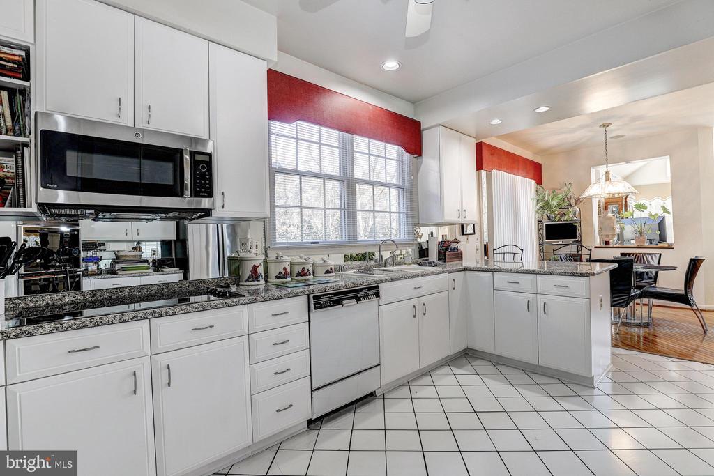 38 STAGS LEAP COURT