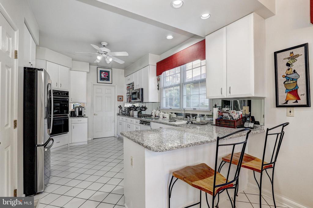 38 STAGS LEAP COURT