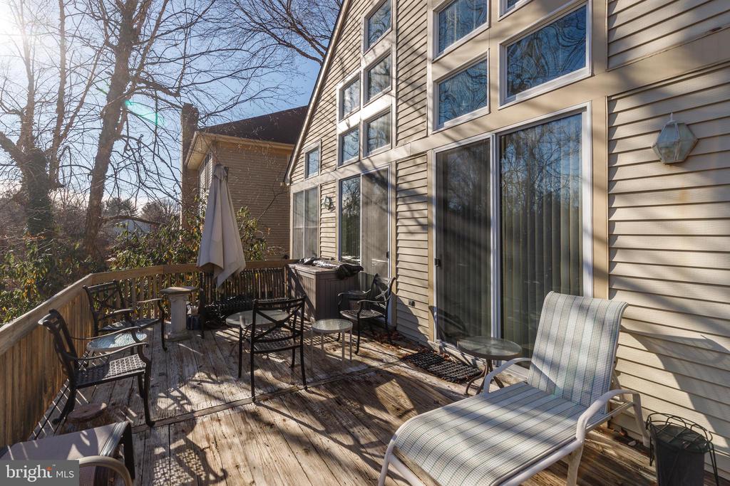 38 STAGS LEAP COURT