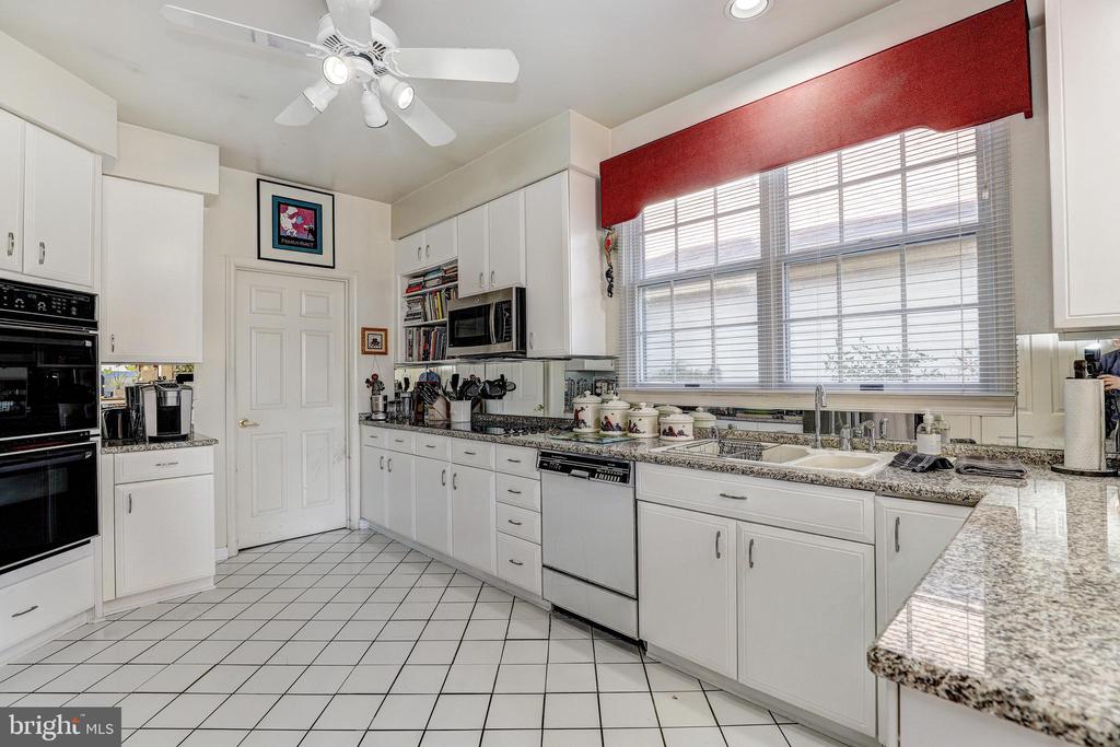 38 STAGS LEAP COURT