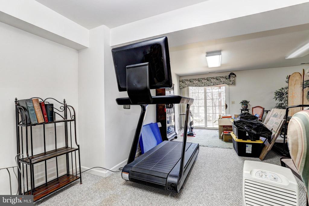 38 STAGS LEAP COURT