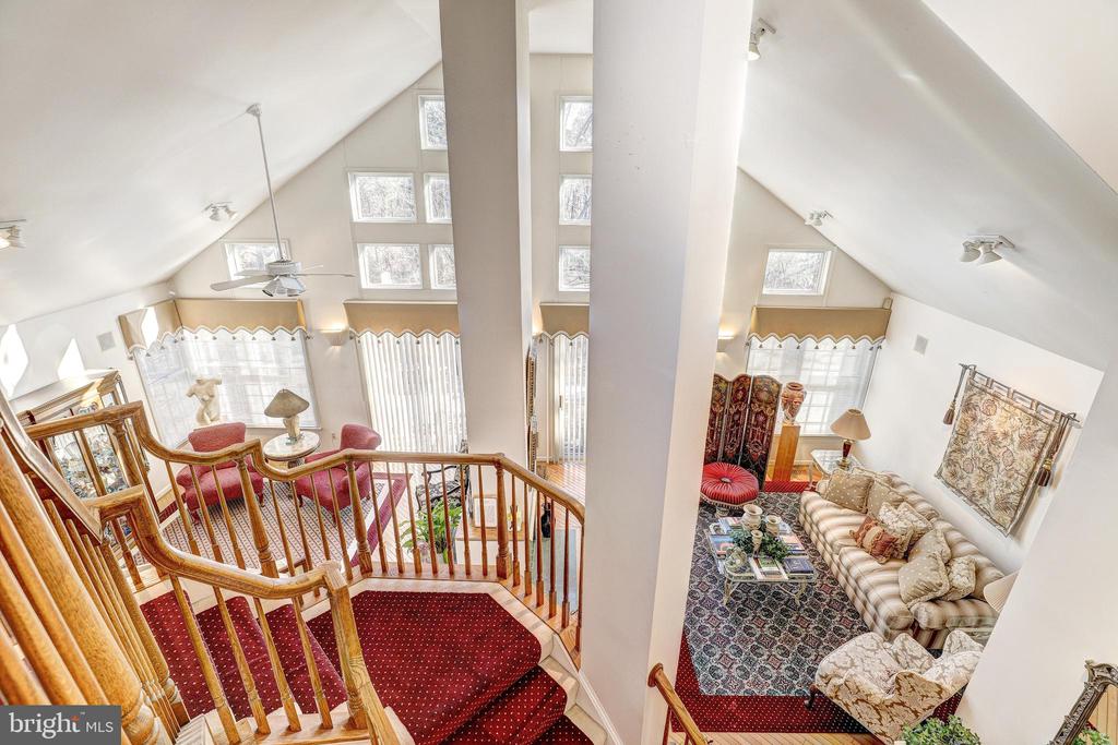 38 STAGS LEAP COURT
