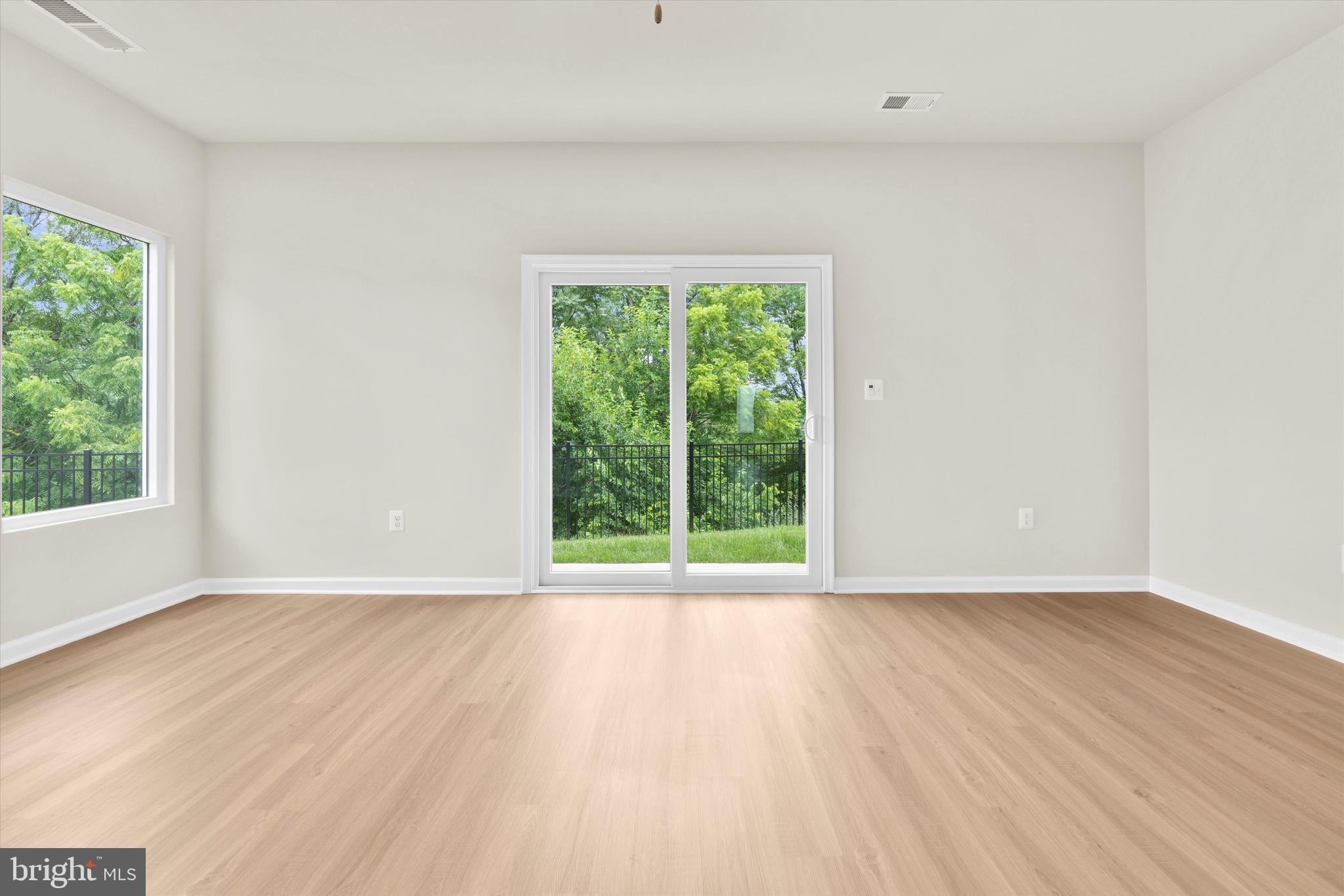 8125 BARTHOLOMEW COURT