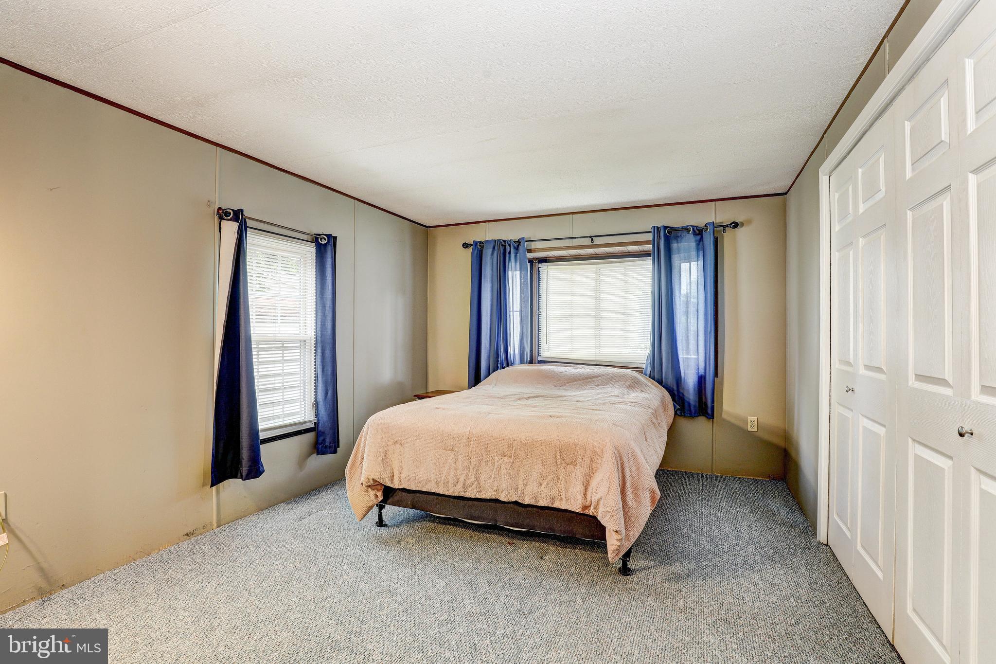 118 DAY COACH CIRCLE