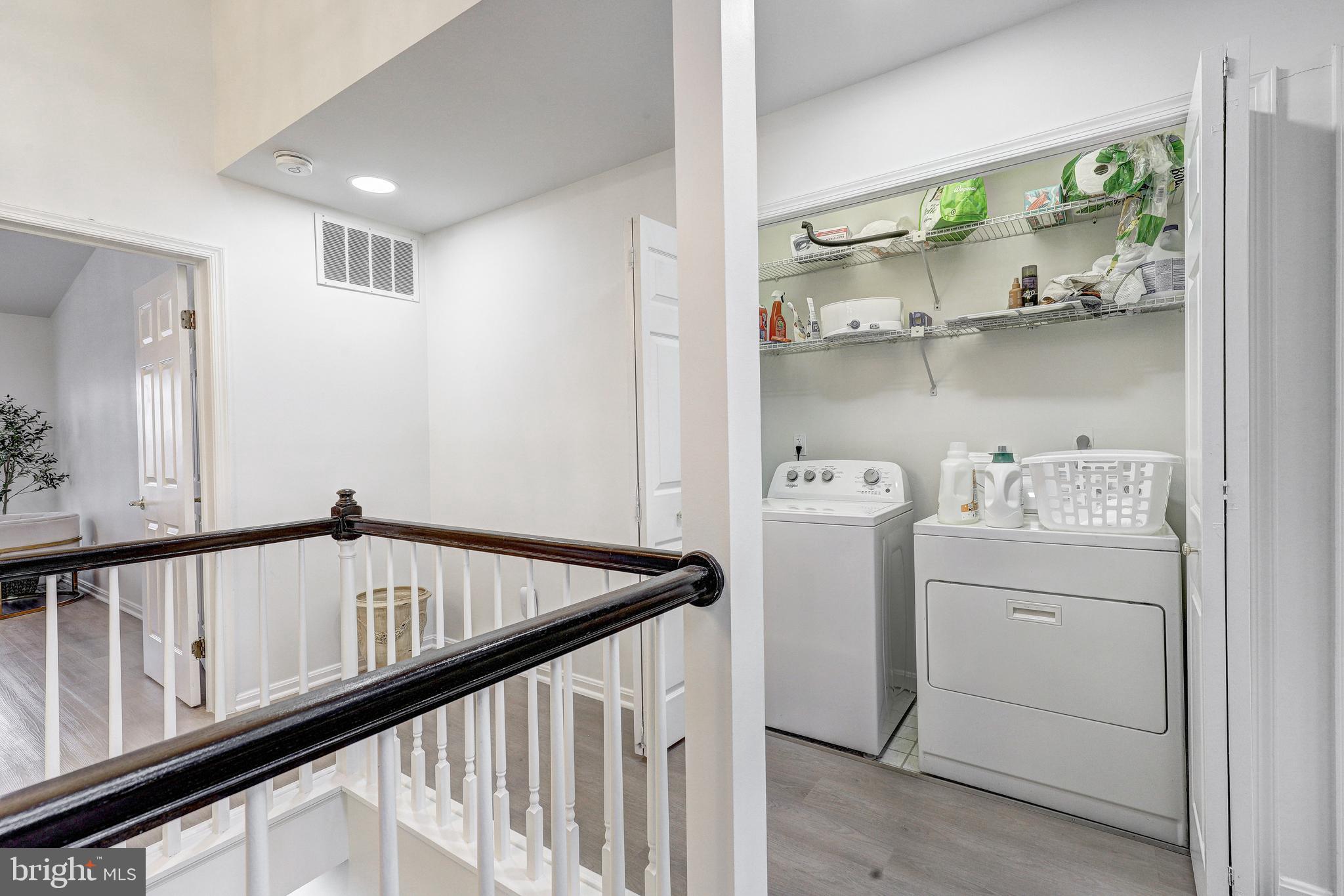 64 RIVER OAKS CIRCLE