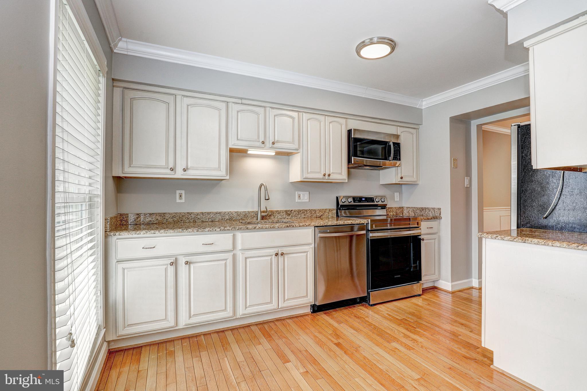 41 BATTERSEA BRIDGE COURT