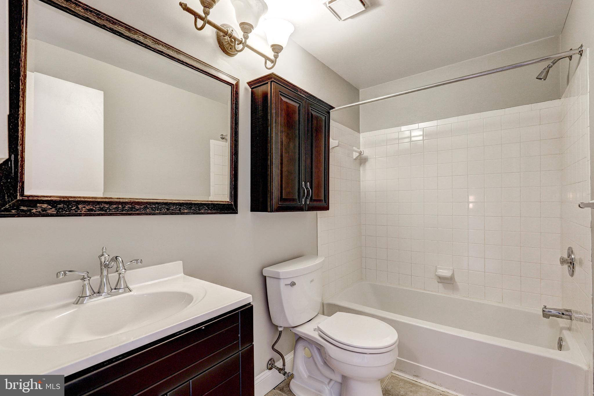 41 BATTERSEA BRIDGE COURT