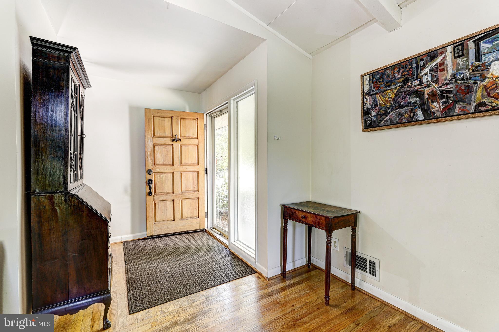 3915 LONGMOOR CIRCLE