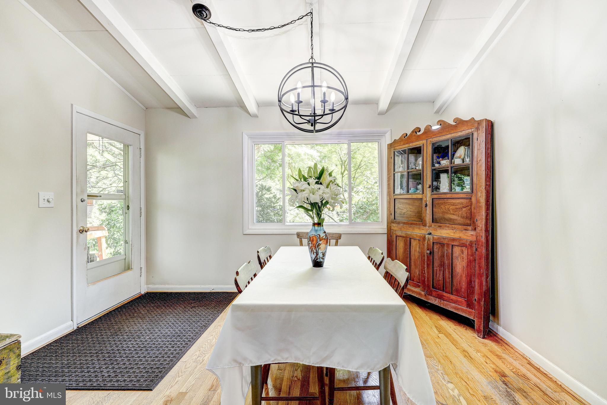 3915 LONGMOOR CIRCLE