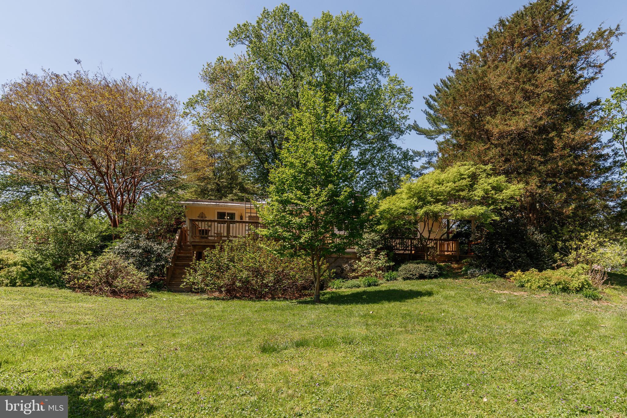 3915 LONGMOOR CIRCLE