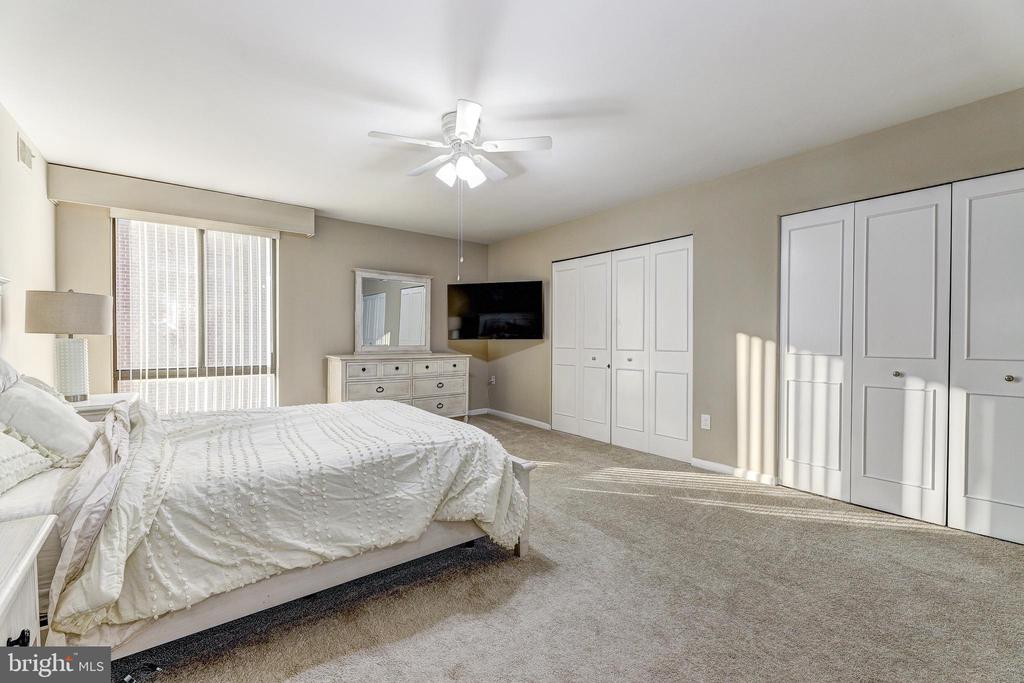 7 SLADE AVENUE 607