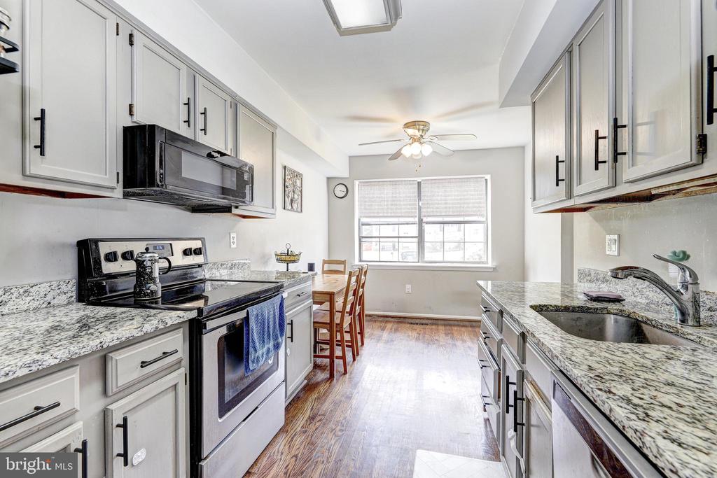 13 KEEN MILL COURT