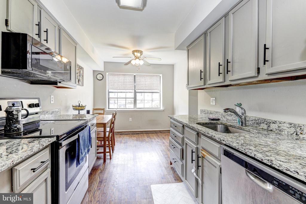 13 KEEN MILL COURT