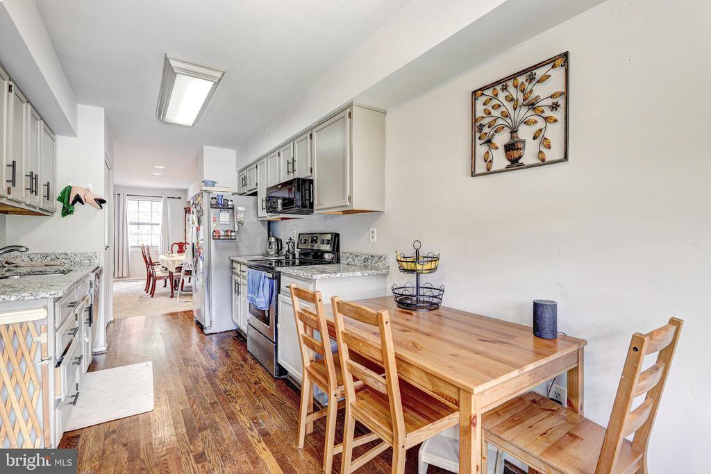 13 KEEN MILL COURT