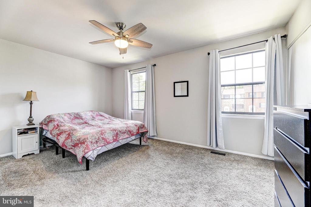 13 KEEN MILL COURT