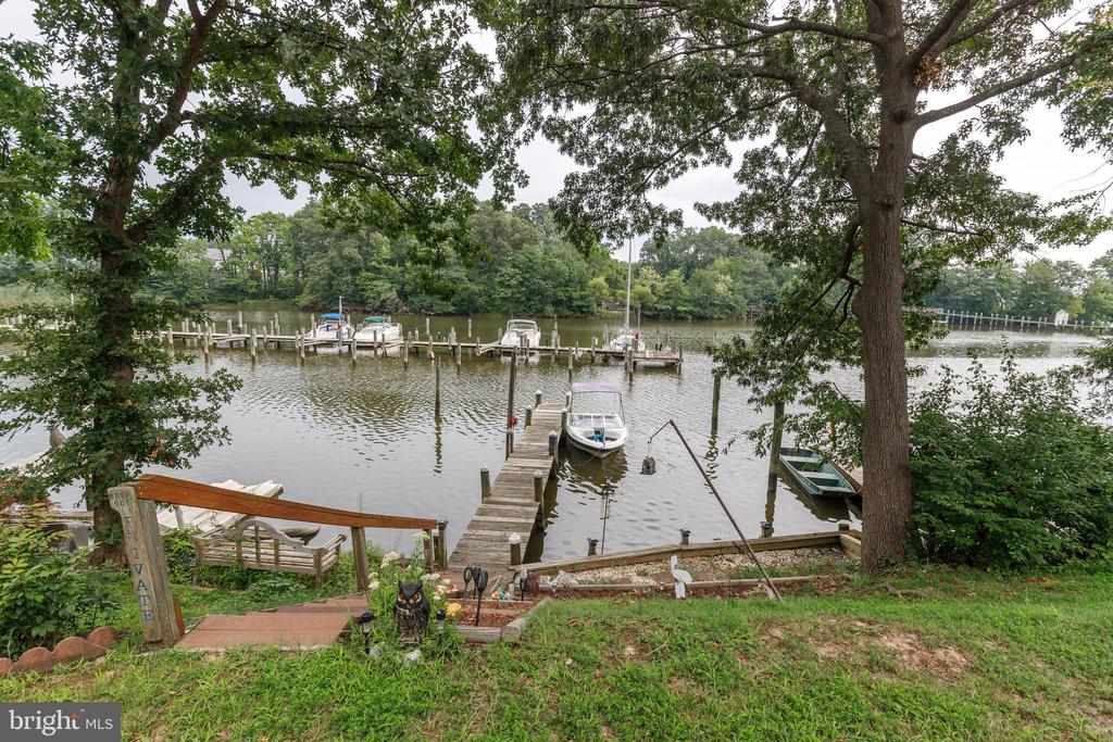 44 HELMSMAN COURT
