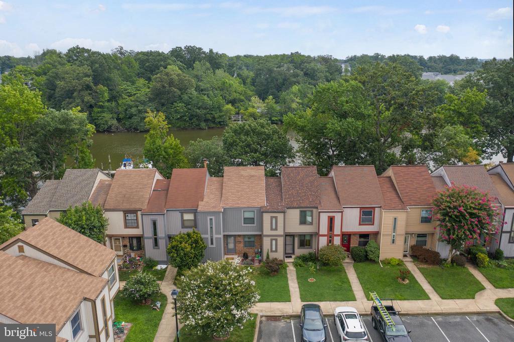 44 HELMSMAN COURT