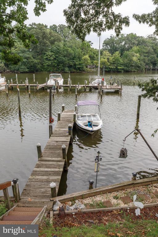 44 HELMSMAN COURT