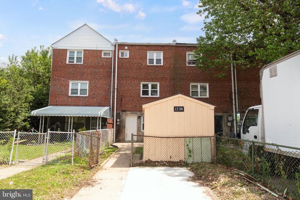 1334 DALTON ROAD