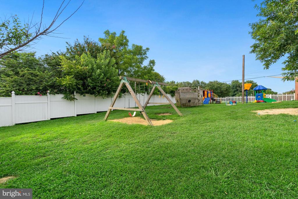 12990 MONTICELLO DRIVE