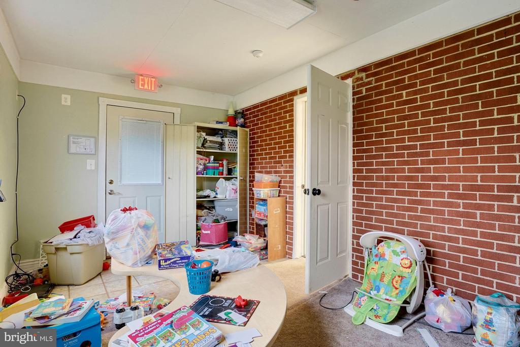 12990 MONTICELLO DRIVE