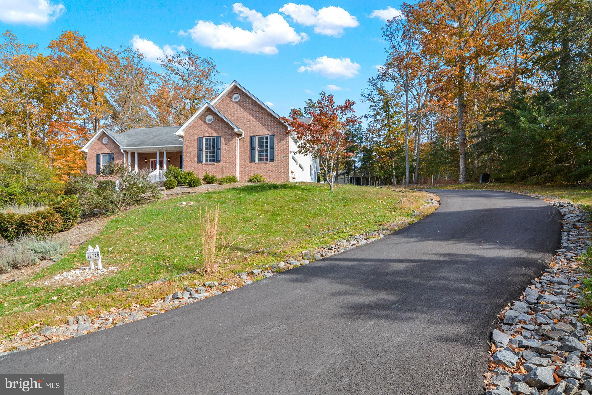12740 GREAT LANE