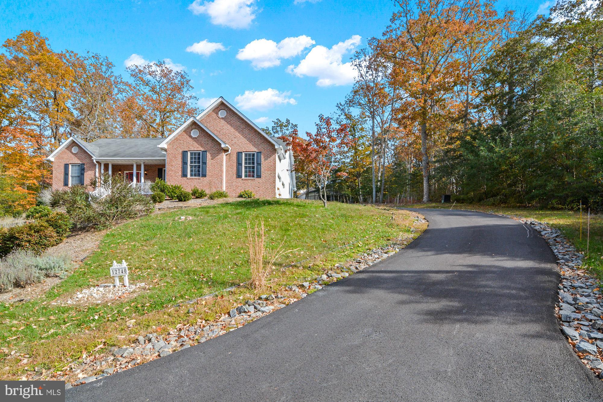 12740 GREAT LANE